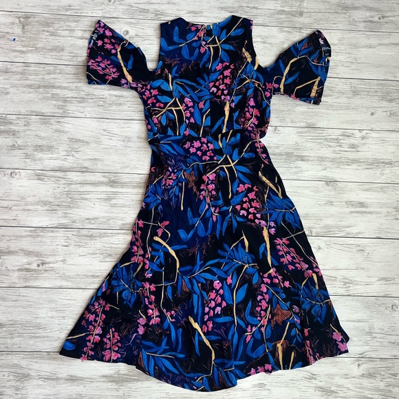 Maeve Floral Dress Size 0 - Picture 4 of 4